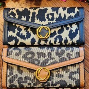 Awesome Wallet Great Gift!!
